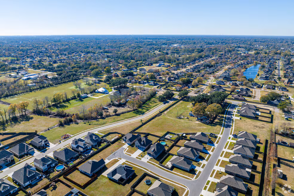 Newly renovated home in Prairieville, LA